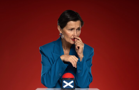 “Isabelle Farage: The Woman Who Stood Beside a Controversial Political Figure” Isabelle Farage