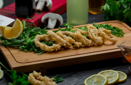 Calamariere: Italy’s Iconic Squid Dish – Origins, Recipe & Variations Calamariere